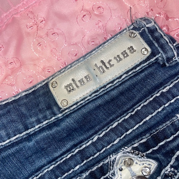 Mss Chic bedazzled, y2k, mcbling, capri jeans. - Picture 6 of 9